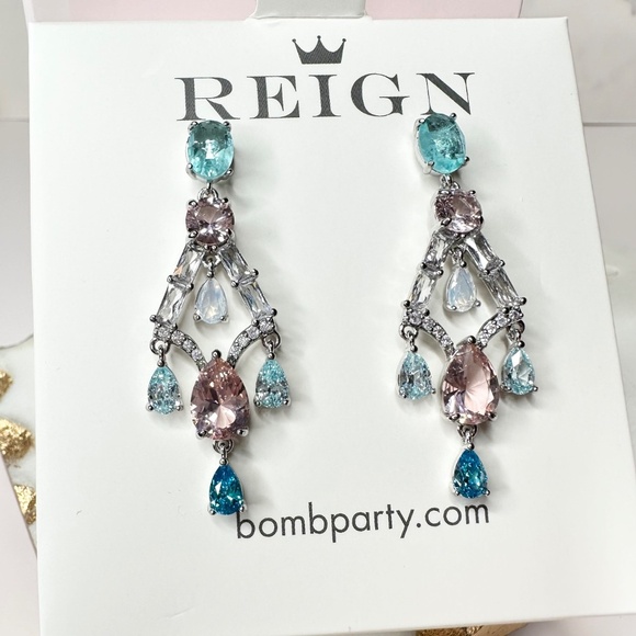 Bomb Party Jewelry - Bomb Party Reign Princess Regal Moments Earrings RBP7681 NWT